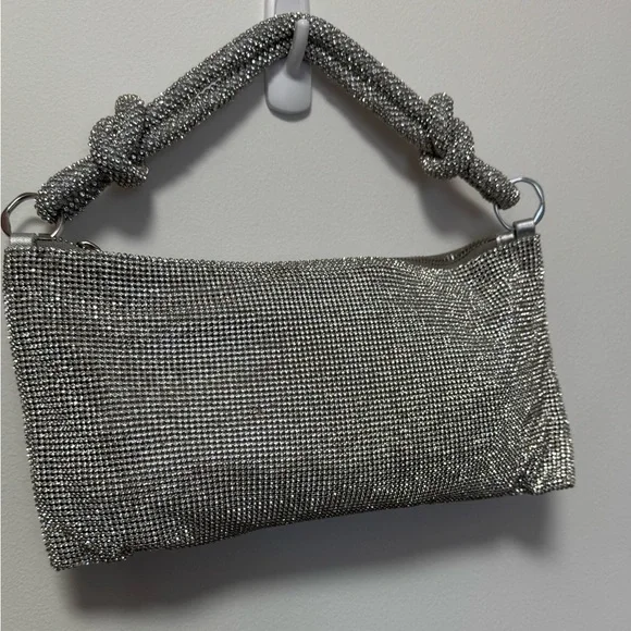 Cult Gaia crystal bag worn only once - Picture 4 of 11